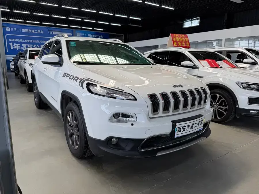 Jeep Cherokee