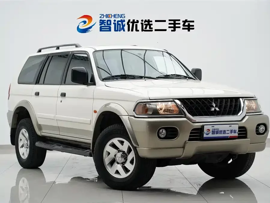 Mitsubishi Pajero Sport