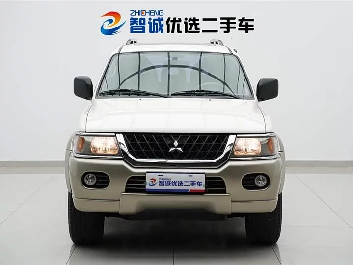 Mitsubishi pajero speedo