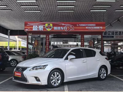 Lexus CT