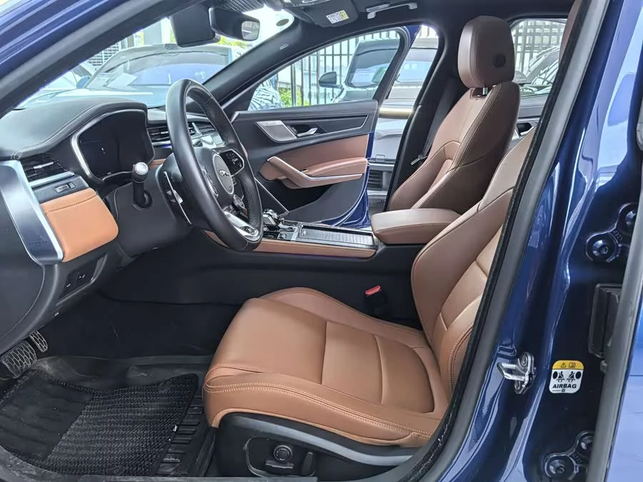 Jaguar XFL