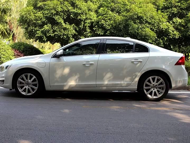 Volvo S60 plug-in hybrid