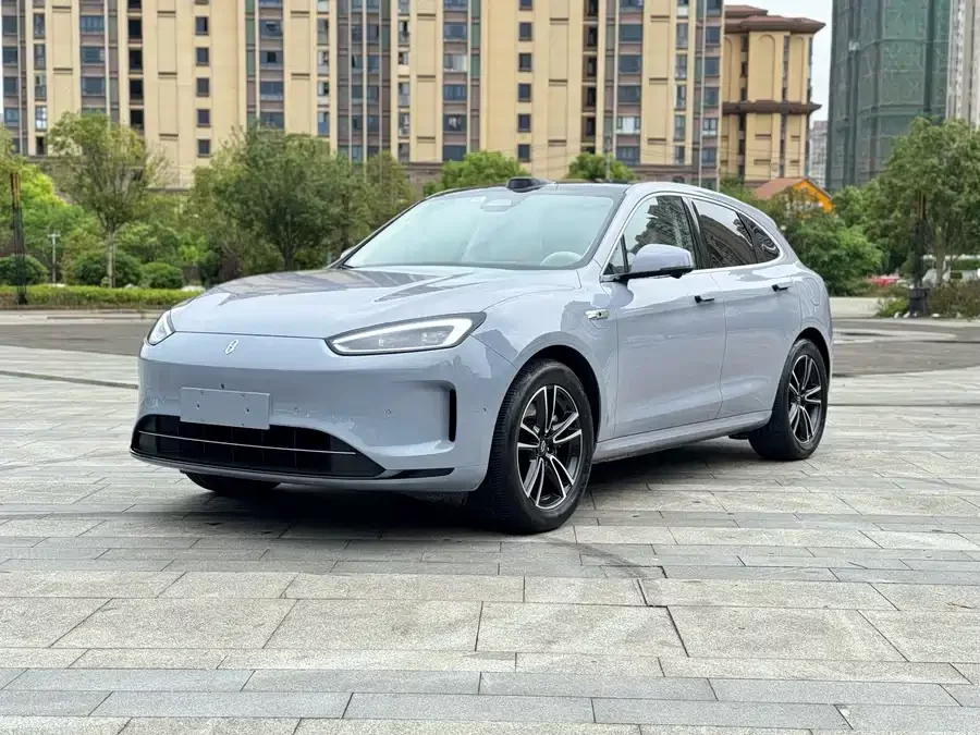 AITO Wenjie M5