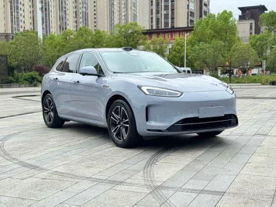 AITO M5