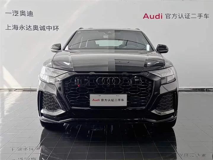 Audi RS Q8
