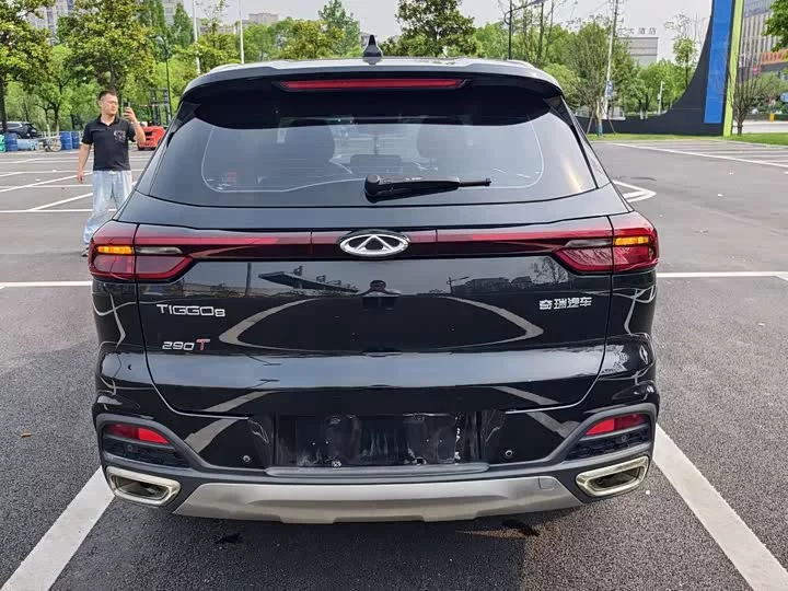 Chery Tiggo 8