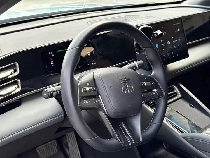 BYD Qin L