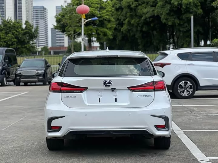 Lexus CT