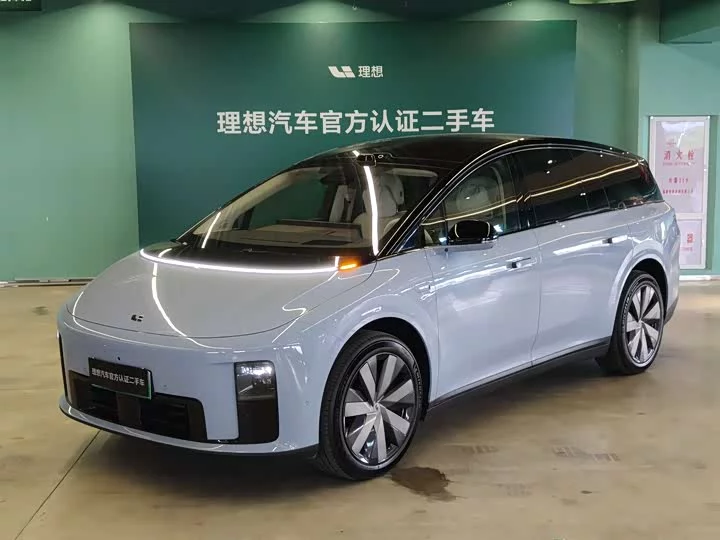 Li Ideal i8