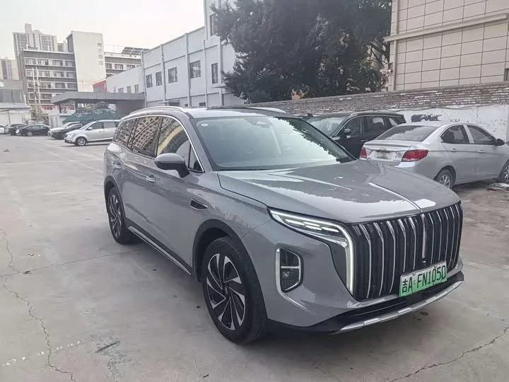 Hongqi HS7 PHEV