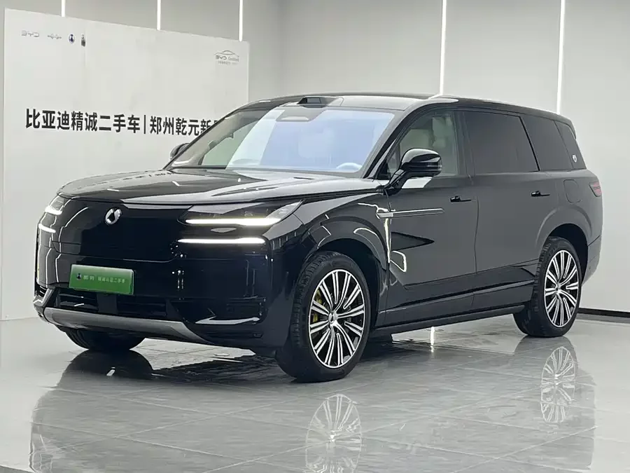 BYD N9