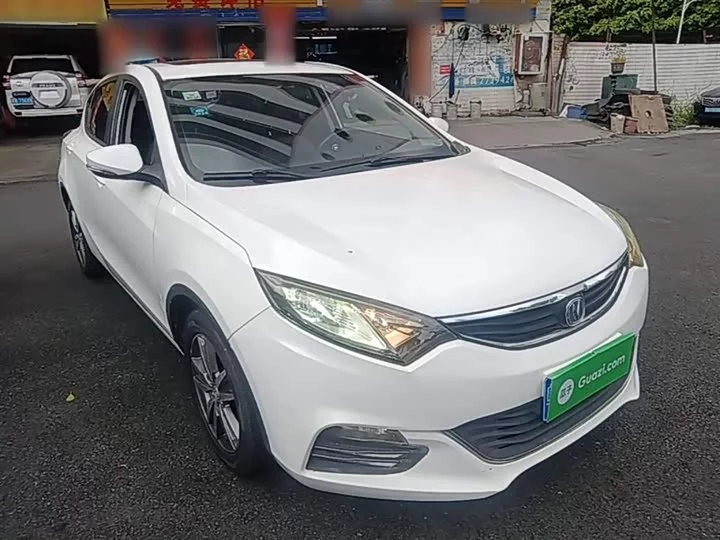Changan Eado XT
