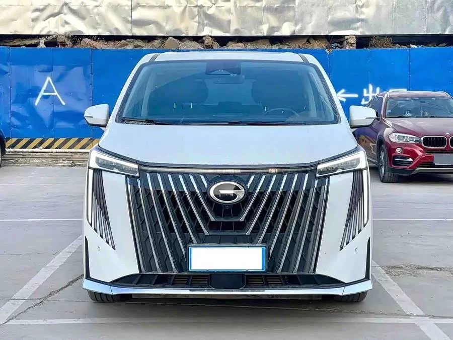GAC Trumpchi M8