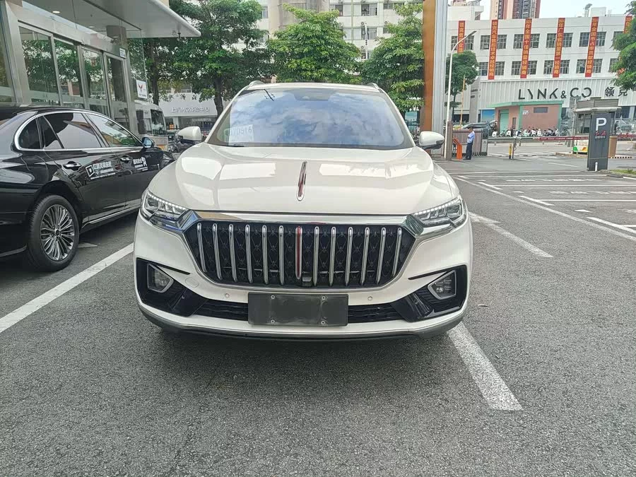 Hongqi HS5
