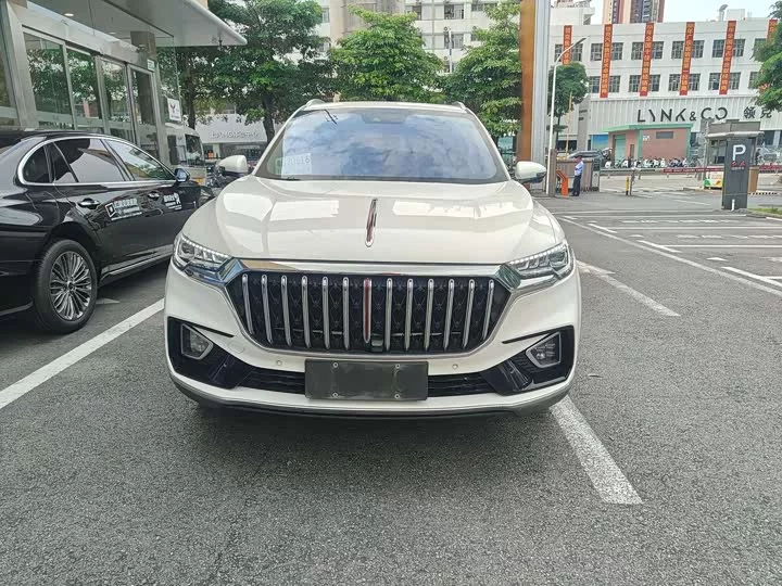 Hongqi HS5