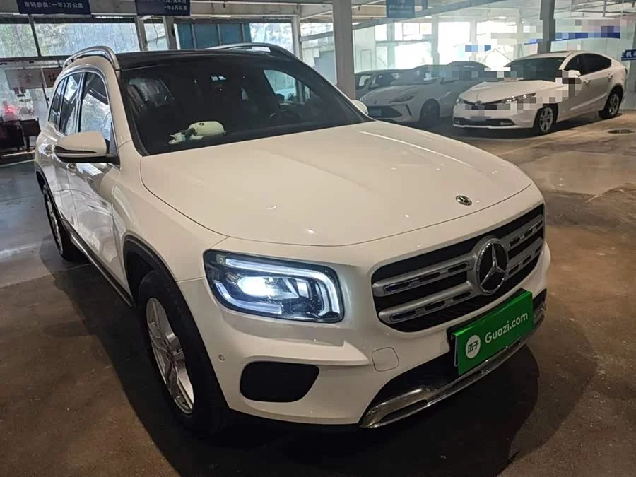 Mercedes Benz GLB
