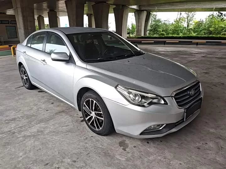 FAW Besturn B50