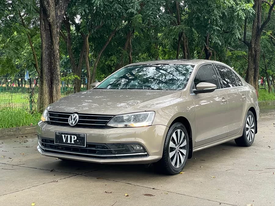 Volkswagen Sagitar