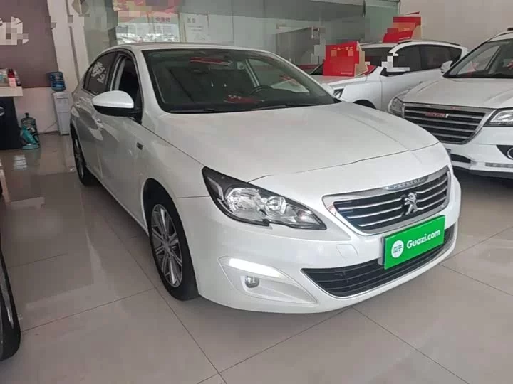 Peugeot 408