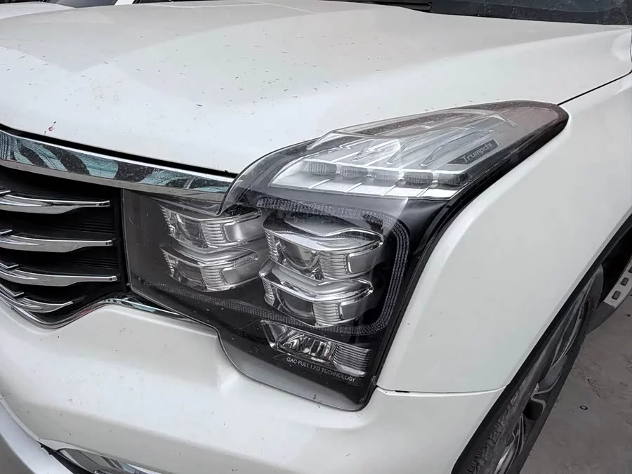GAC Trumpchi GS8