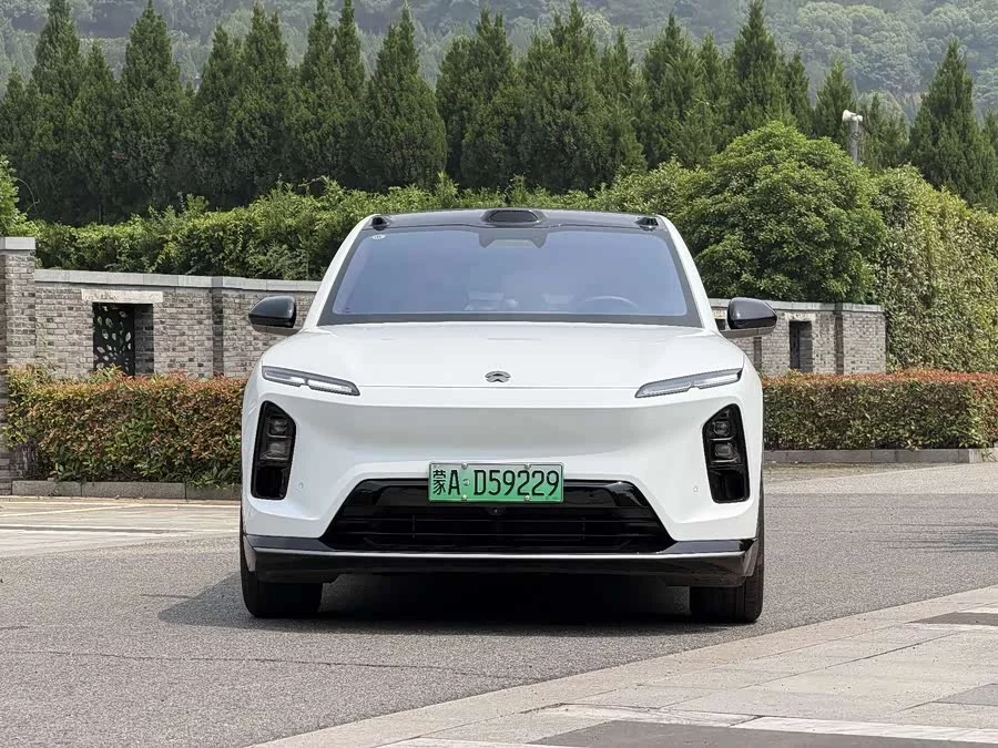 NIO EC6