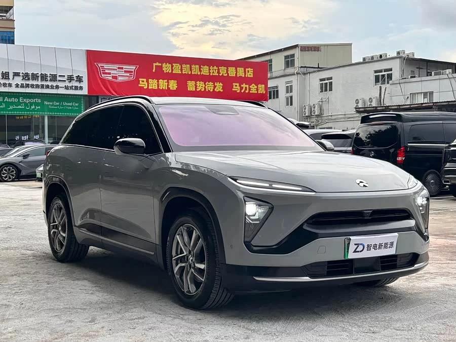 NIO ES6