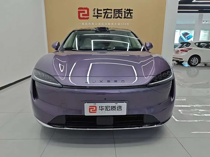 Luxeed R7