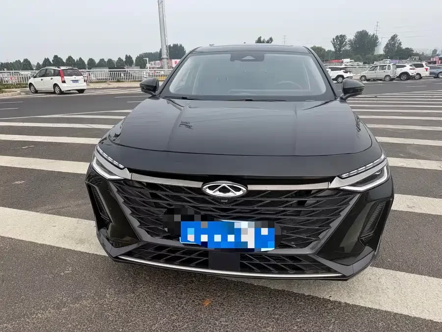 Chery Arrizo 8