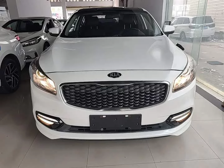 kia K4