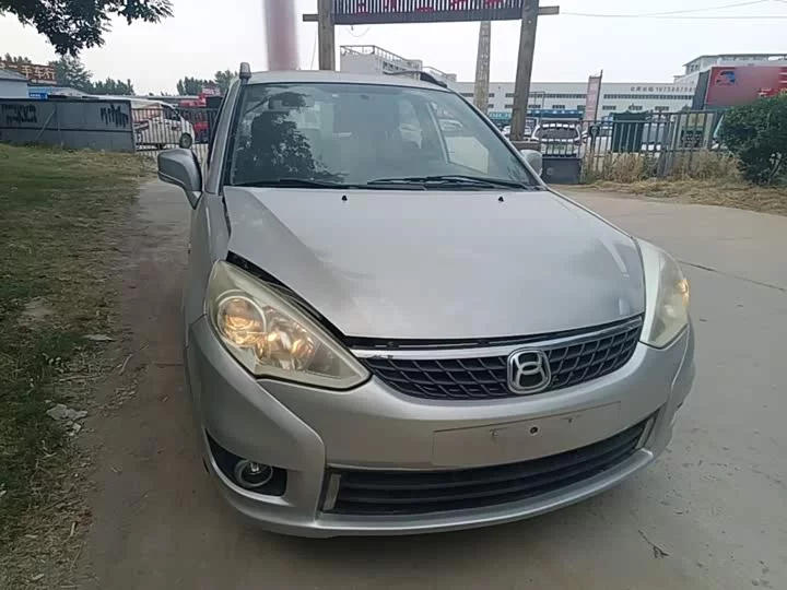 Suzuki Liana A6