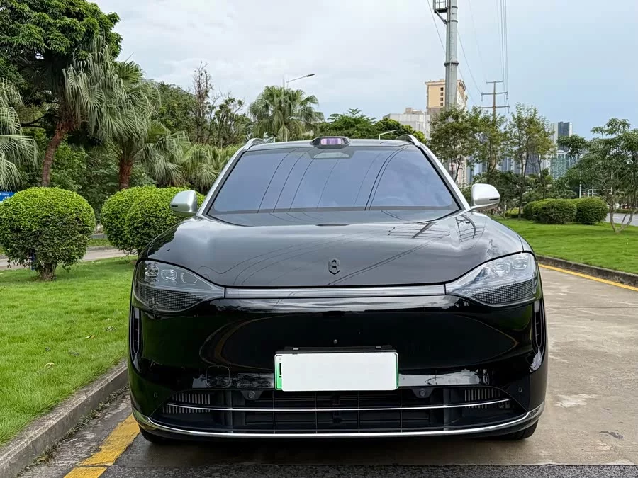 AITO Wenjie M9