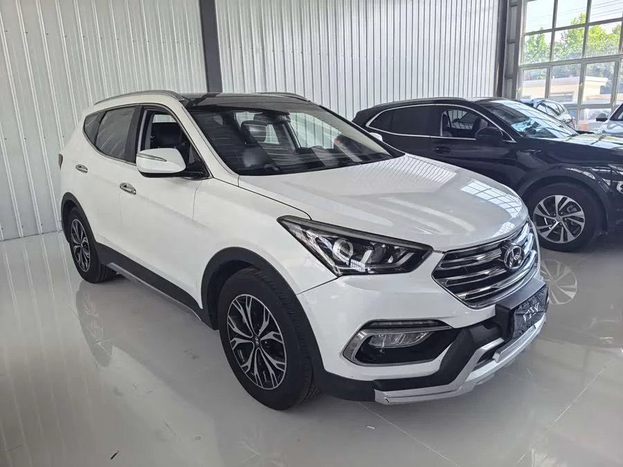 Hyundai Santa Fe