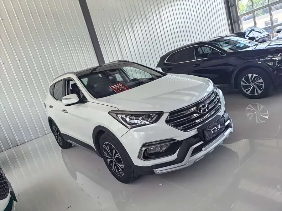 Hyundai Santa Fe