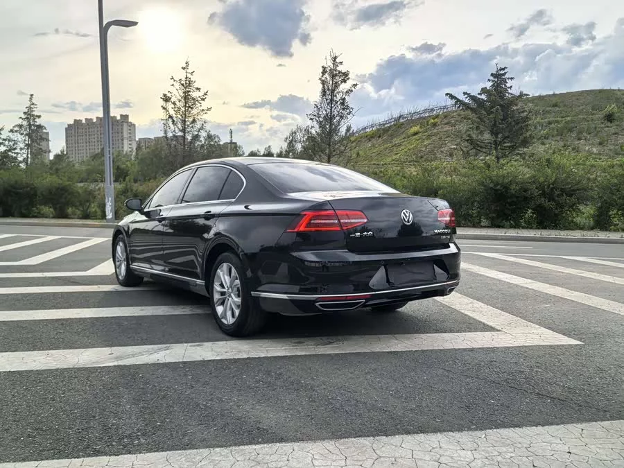 Volkswagen Magotan