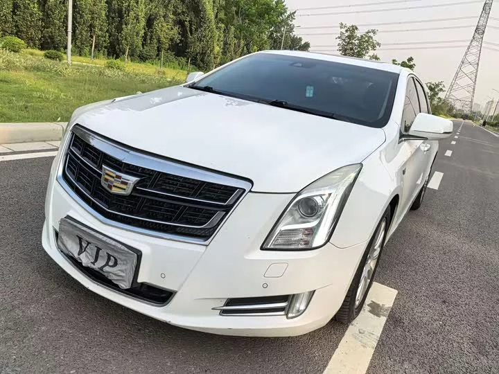 Cadillac XTS