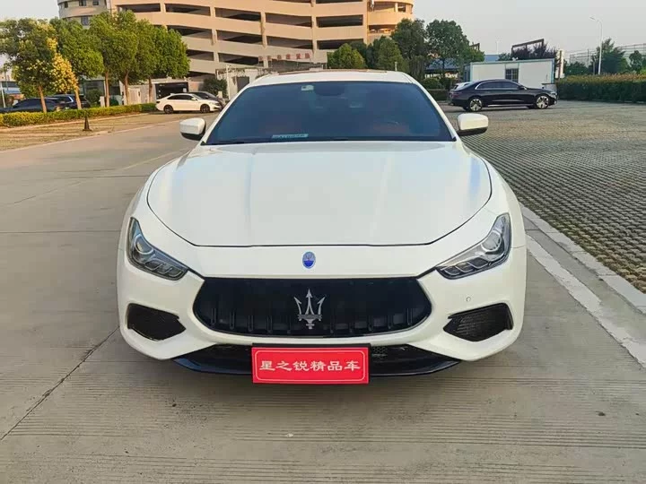 Maserati Ghibli
