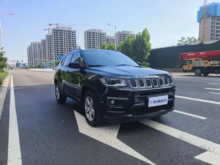 Jeep Guide to