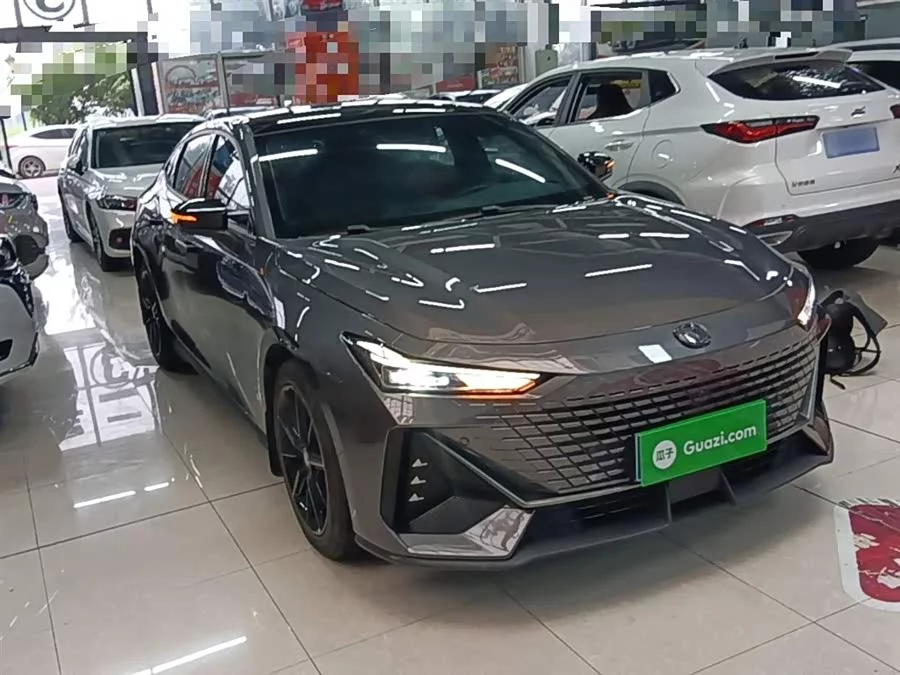 Changan UNI-V