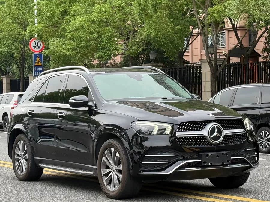 Mercedes Benz GLE (Imported)