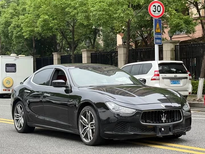 Maserati Ghibli