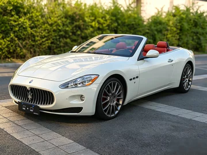 Maserati GranCabrio