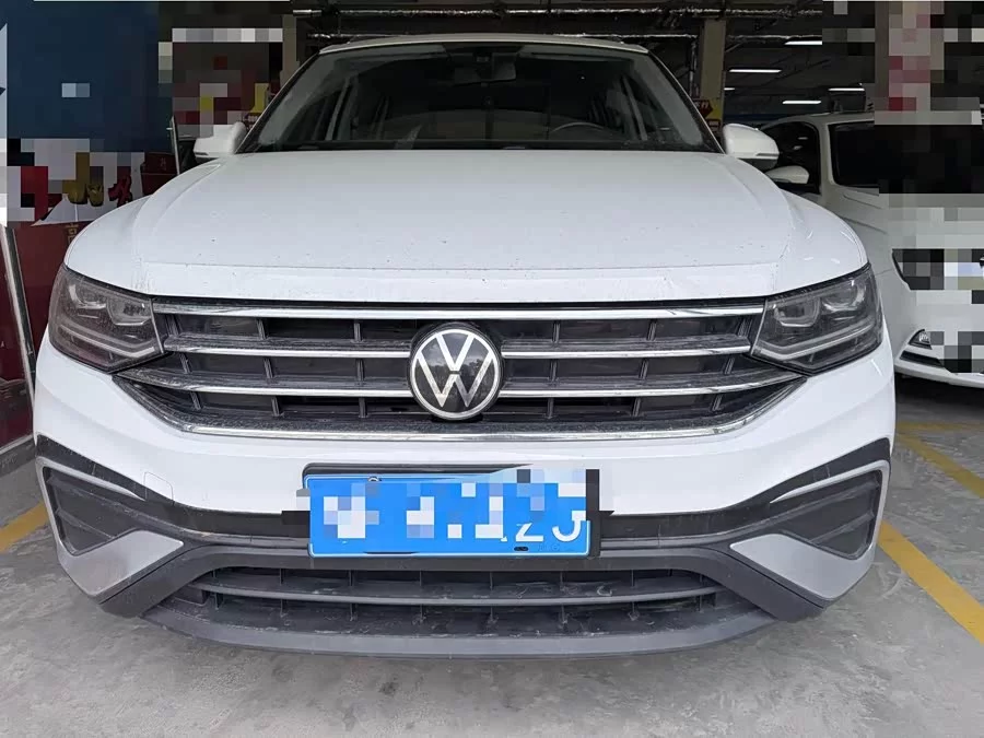 Volkswagen Tiguan L