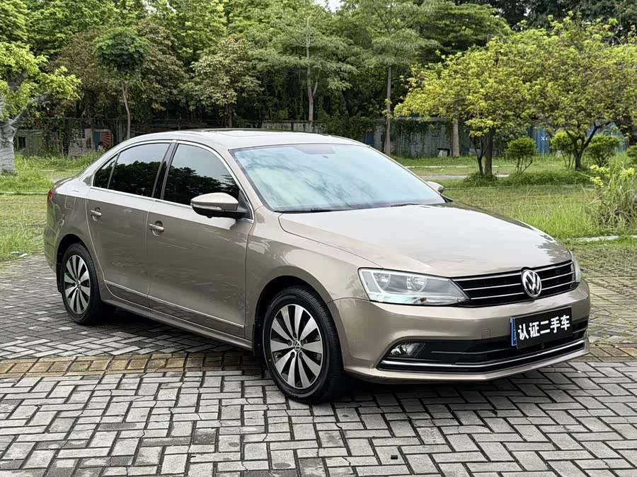 Volkswagen Sagitar
