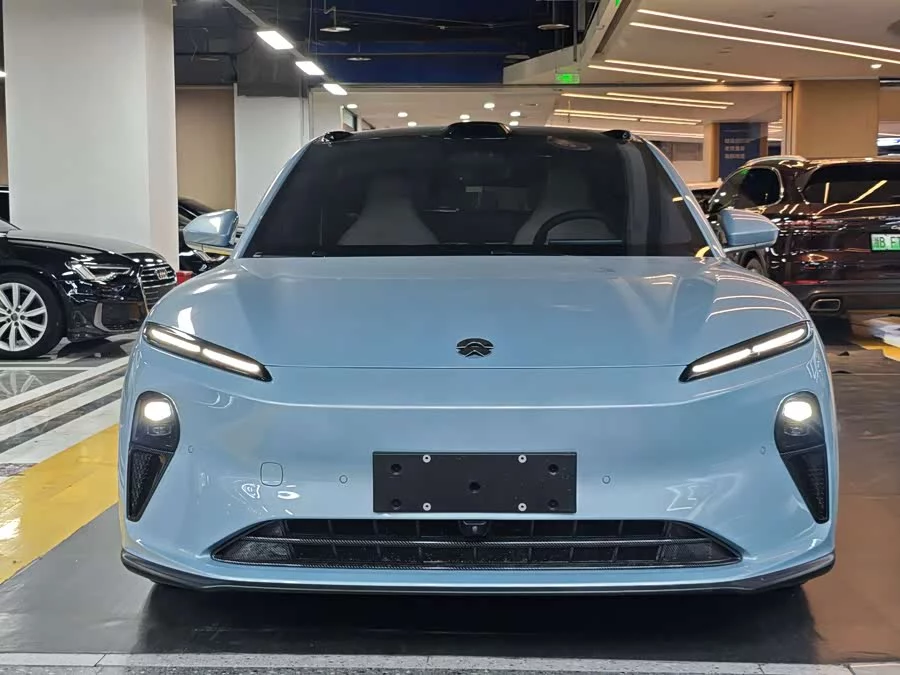 NIO ET5T