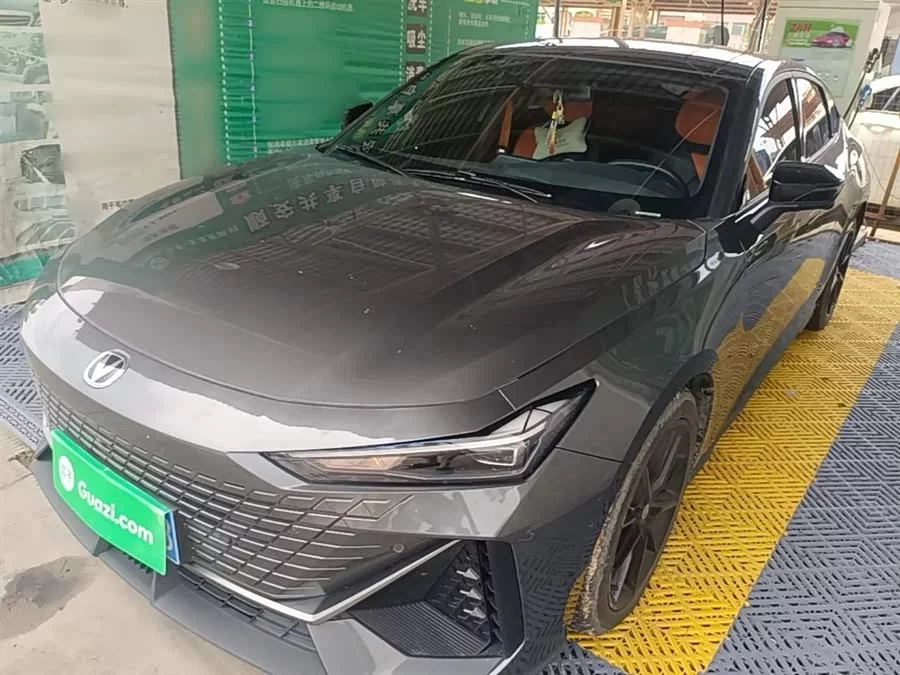 Changan UNI-V