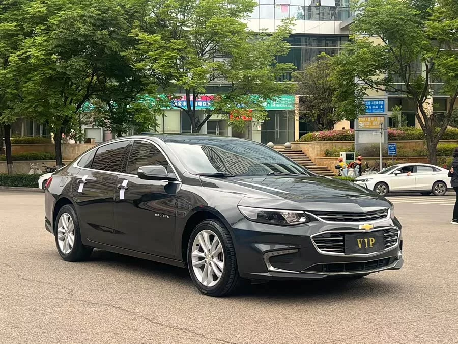 Chevrolet Malibu XL