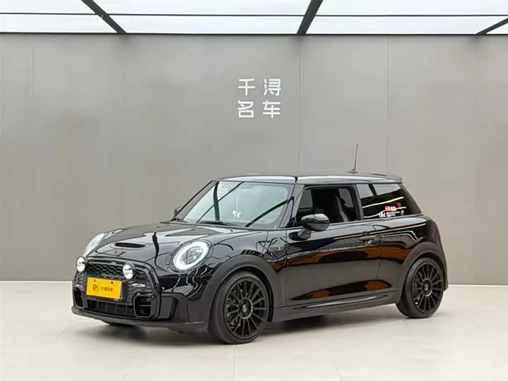 MINI 