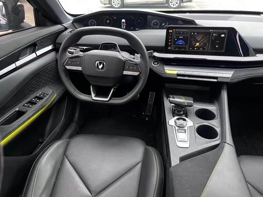 Changan UNI-V