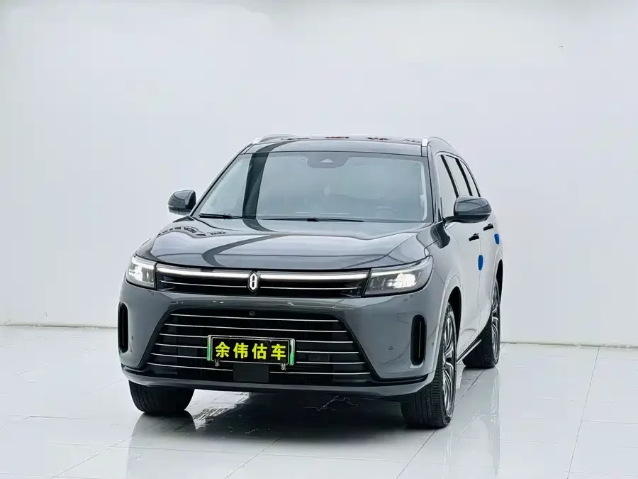 AITO Wenjie M7