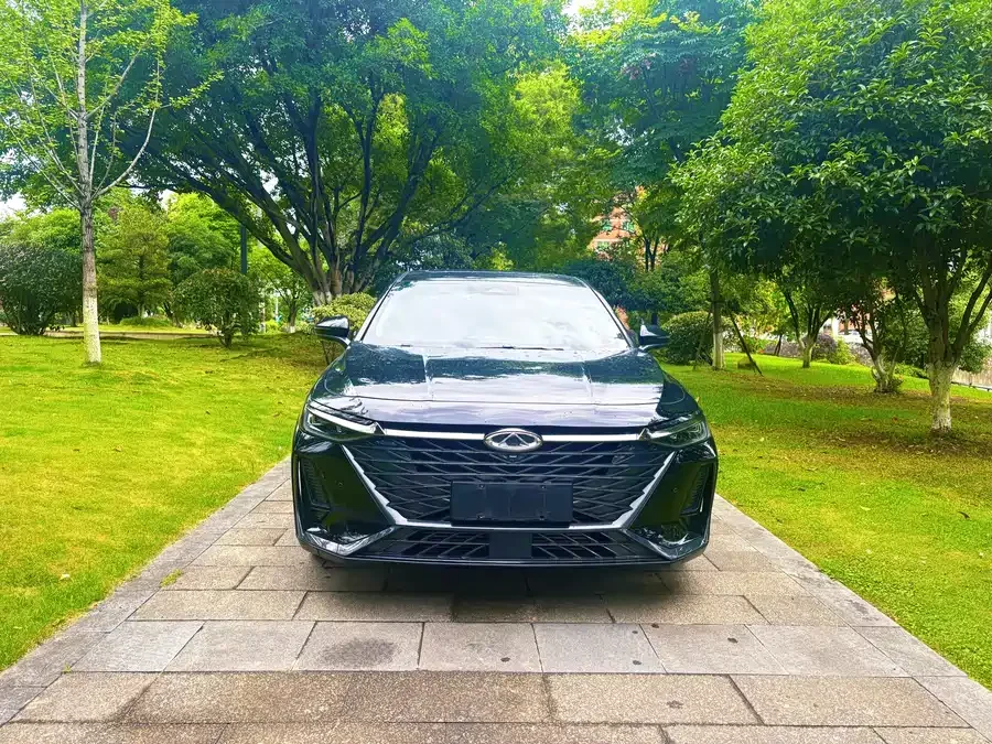 Chery Arrizo 8